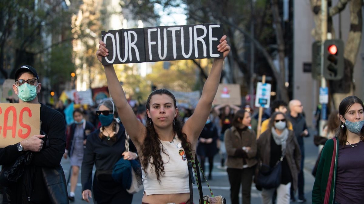Austrálie musí chránit mladé před CO2, vymínili si teenageři a jeptiška
